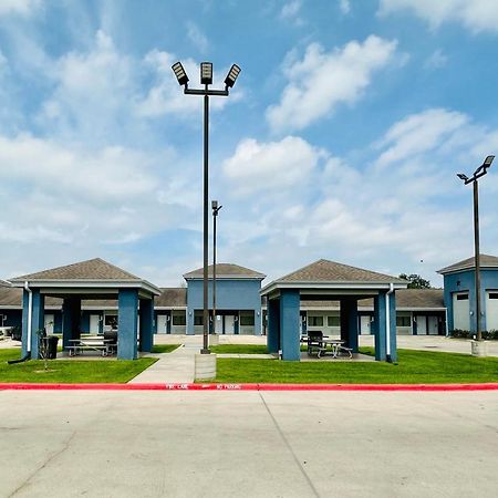 Lonestar Inn El Campo Екстериор снимка